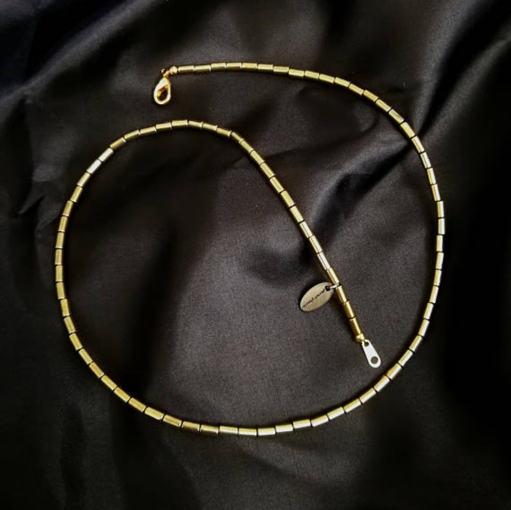 Handmade: gold hematite thin choker necklace - Picture 2 of 7